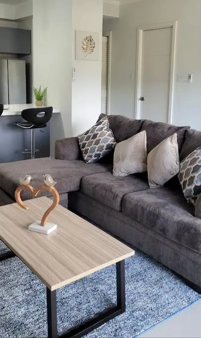Apartment Arvie Suites Kingston